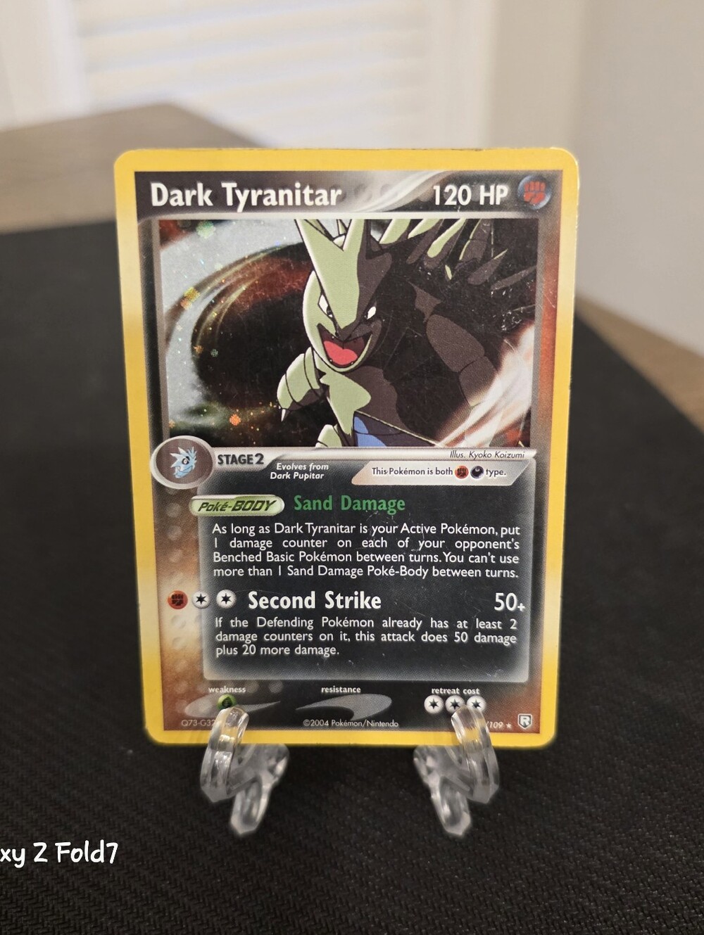2004 Dark Tyranitar -Cosmos Holo-Rare (Team Rocket returns) #20/109